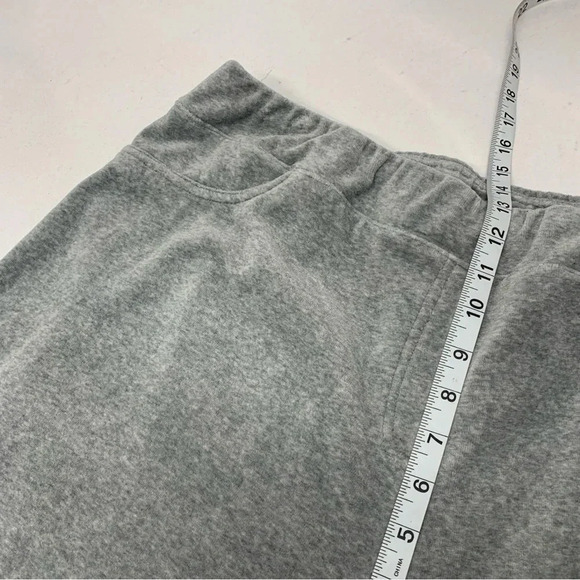 D & D Lifestyle Womans Velour Outfit Size 2X  Gray Pull On Pants  Jacket Buttons - Picture 11 of 16